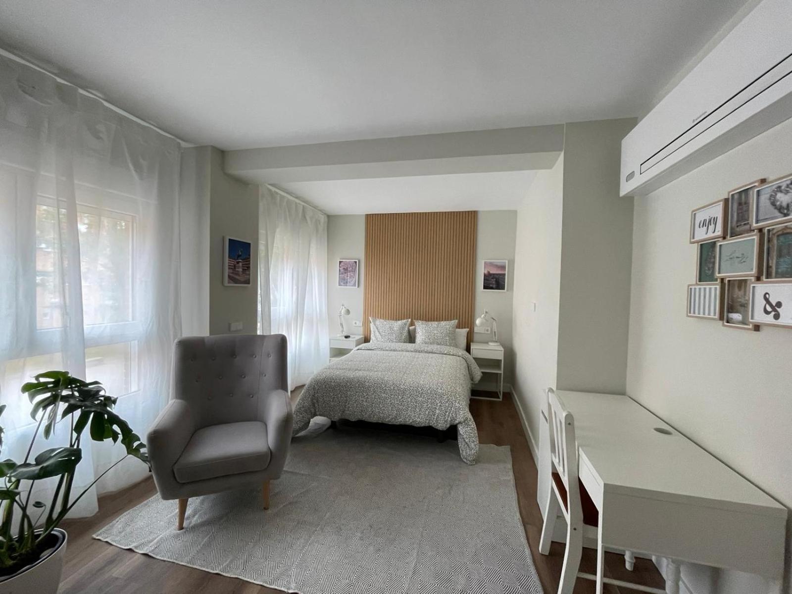 Rooms Madrid Rio Eksteriør billede